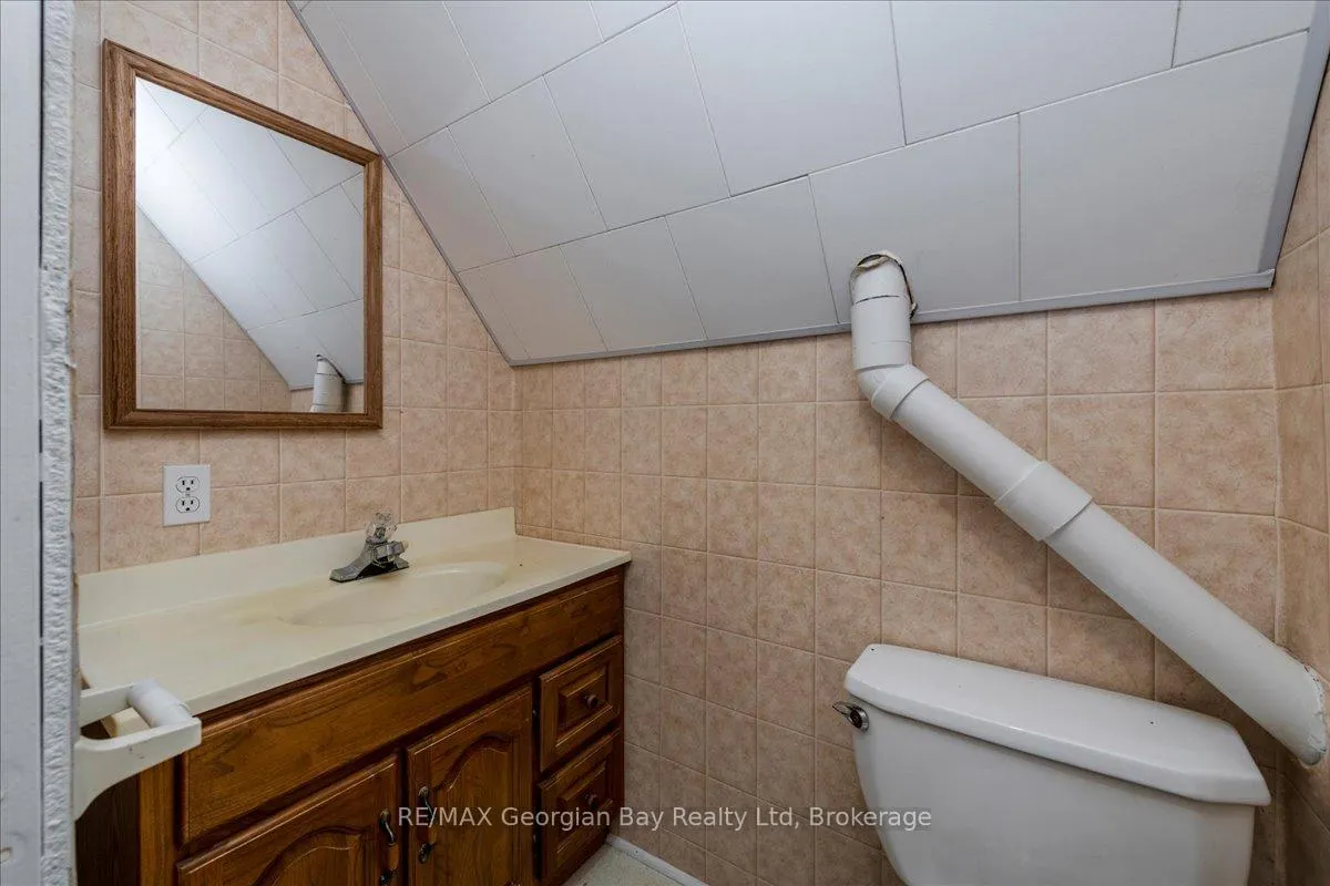 Photo 16 of 579 Marshall Road, Tiny, Rural Tiny — HOMEH