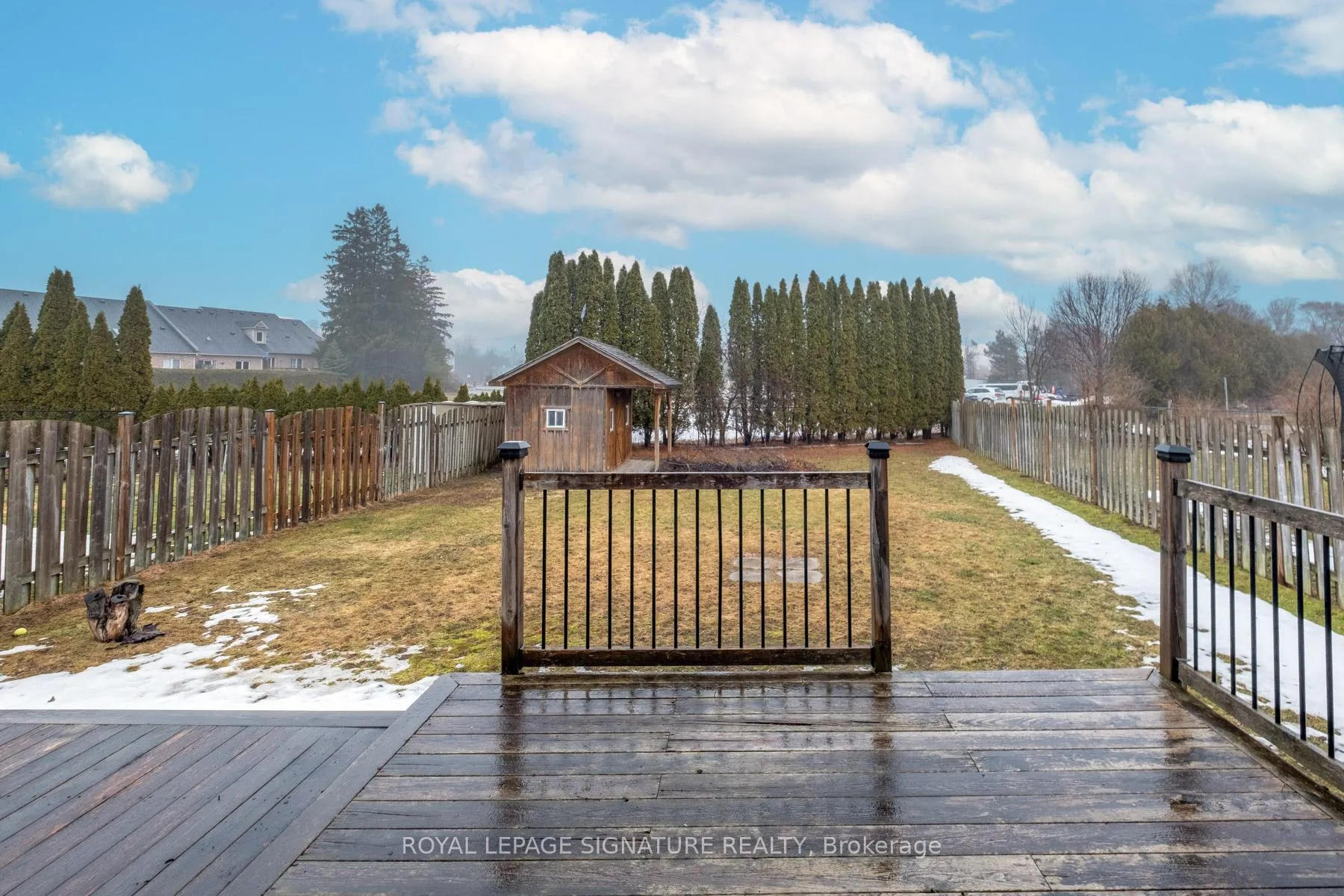 Photo 2 of 1683 Canadore Crescent, Oshawa, Samac — HOMEH