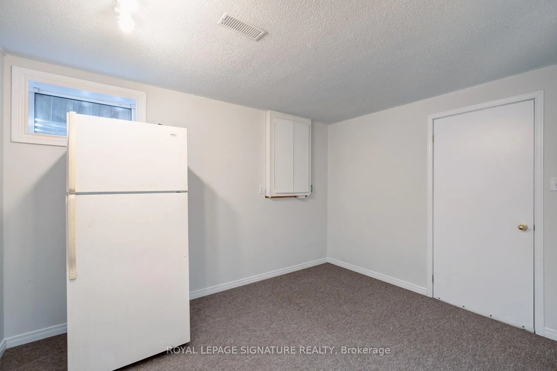 Photo 18 of 1683 Canadore Crescent, Oshawa, Samac — HOMEH