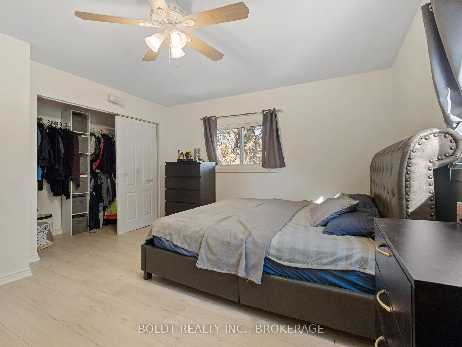 Photo 19 of 224 Oakdale Avenue, St. Catharines, Oakdale — HOMEH