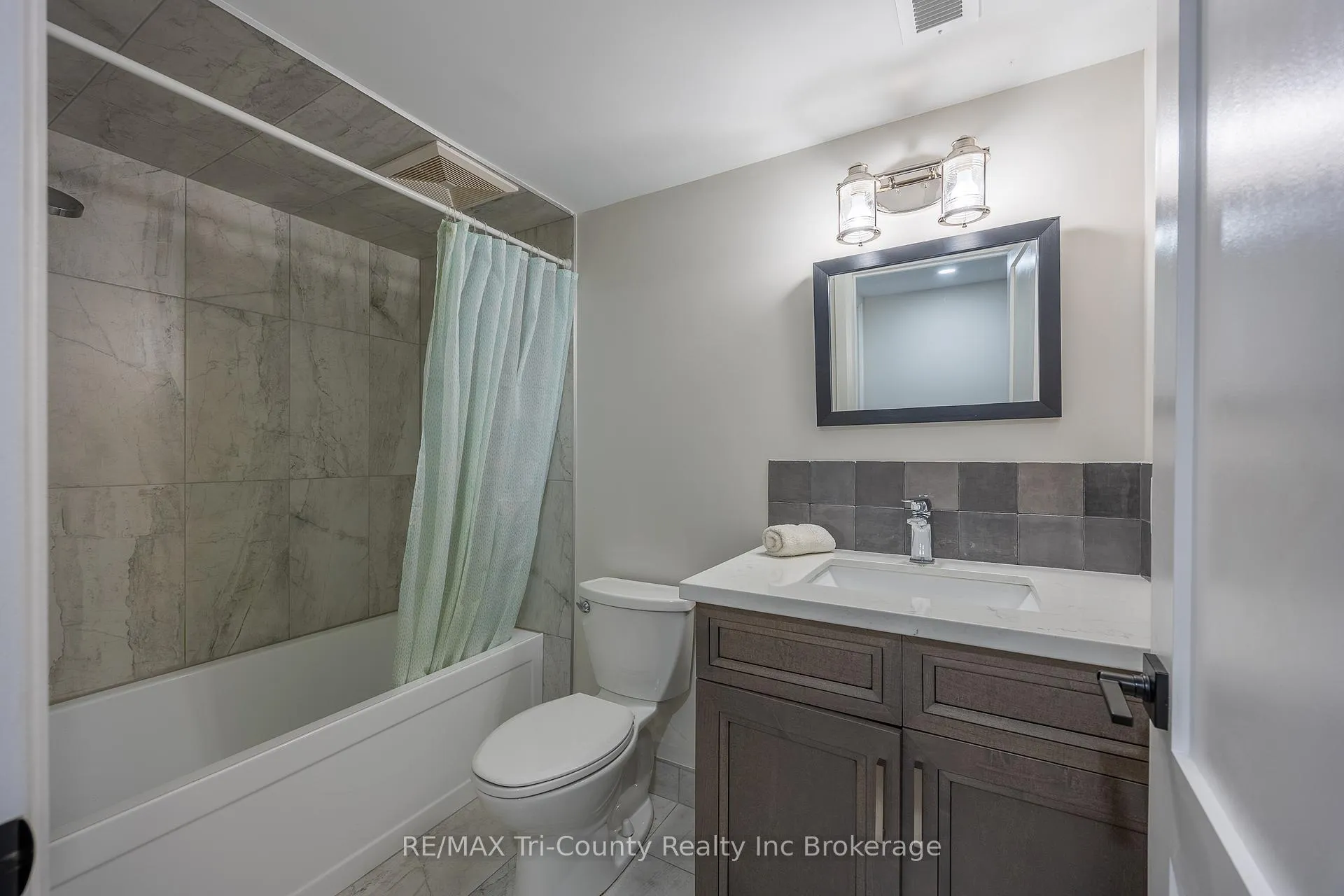 Photo 13 of 377 10th Concession Road, Norfolk, Rural N. Walsingham — HOMEH