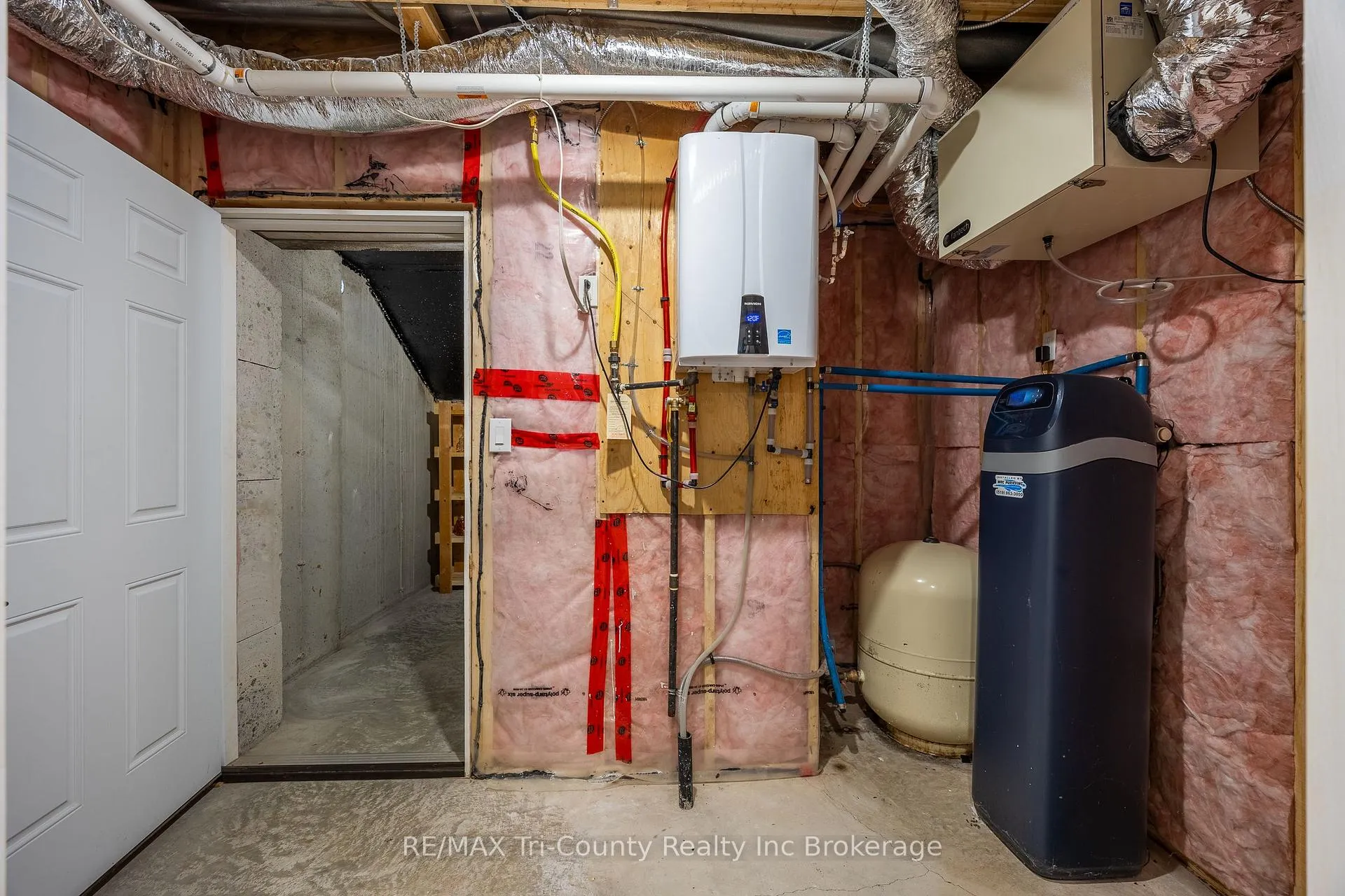 Photo 16 of 377 10th Concession Road, Norfolk, Rural N. Walsingham — HOMEH