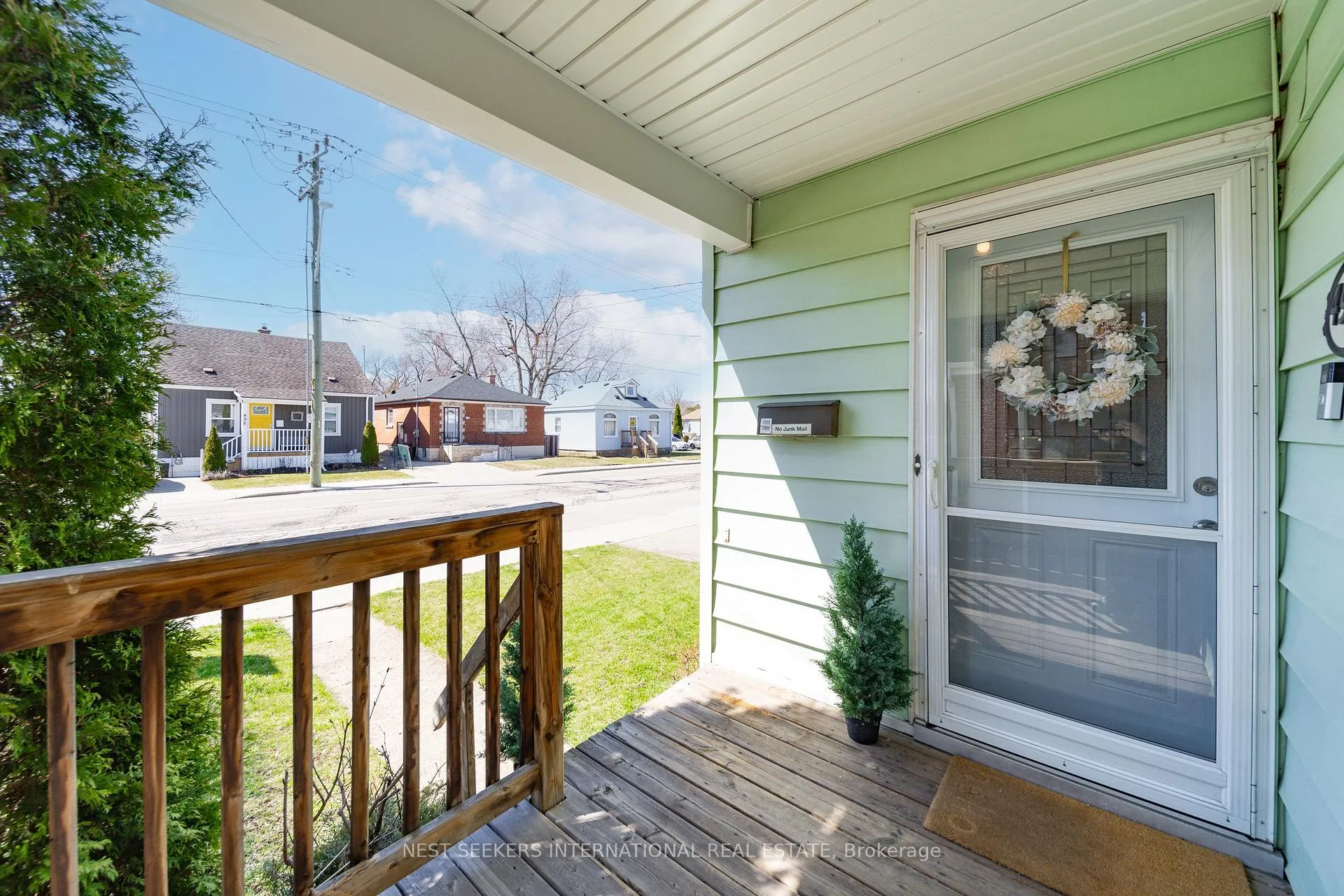 Photo 4 of 497 Britannia Avenue, Hamilton, Normanhurst — HOMEH