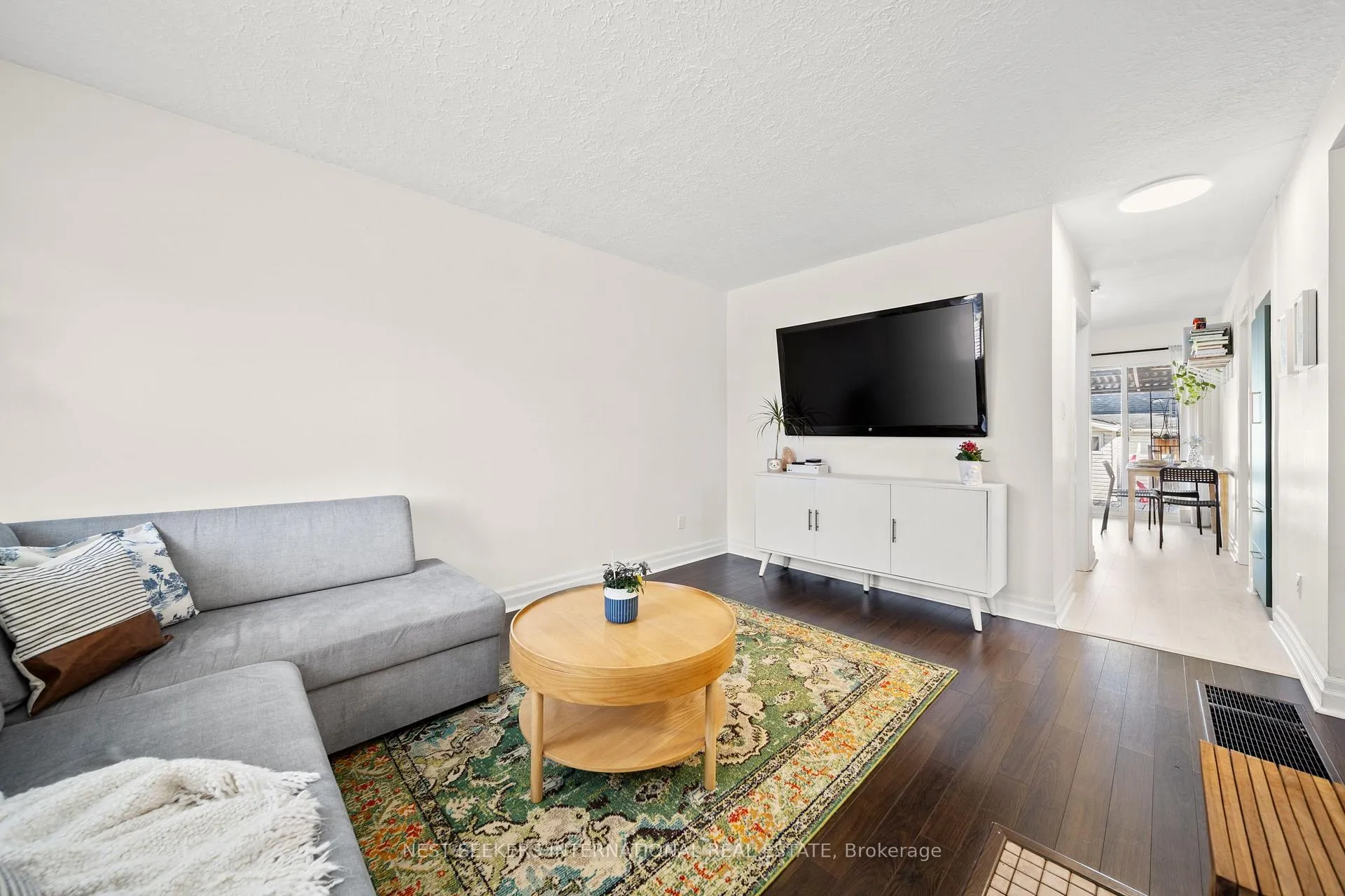 Photo 6 of 497 Britannia Avenue, Hamilton, Normanhurst — HOMEH
