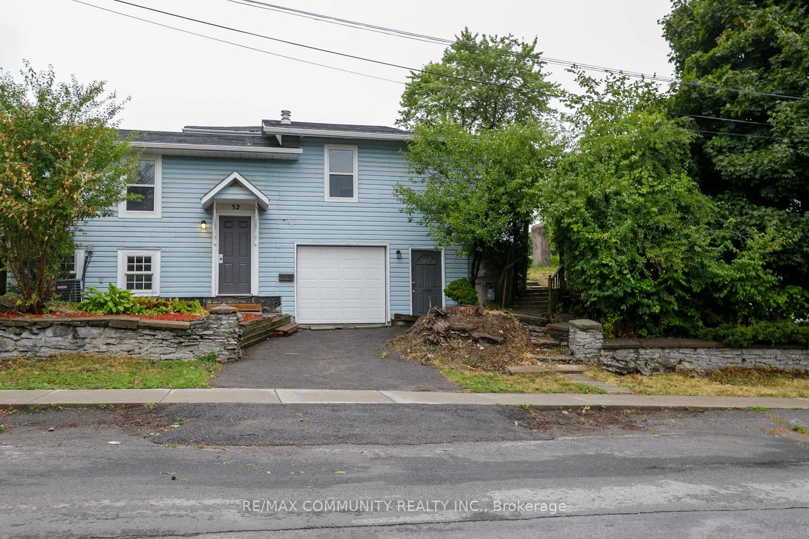 Photo 1 of 52 Hillside Street, Belleville, Belleville Ward — HOMEH