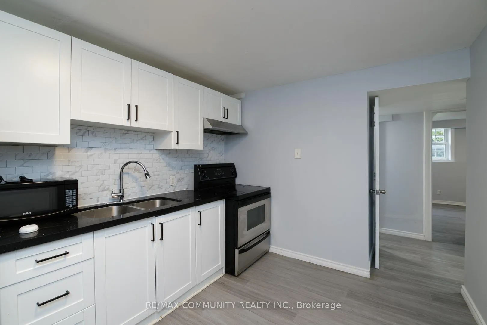 Photo 14 of 52 Hillside Street, Belleville, Belleville Ward — HOMEH