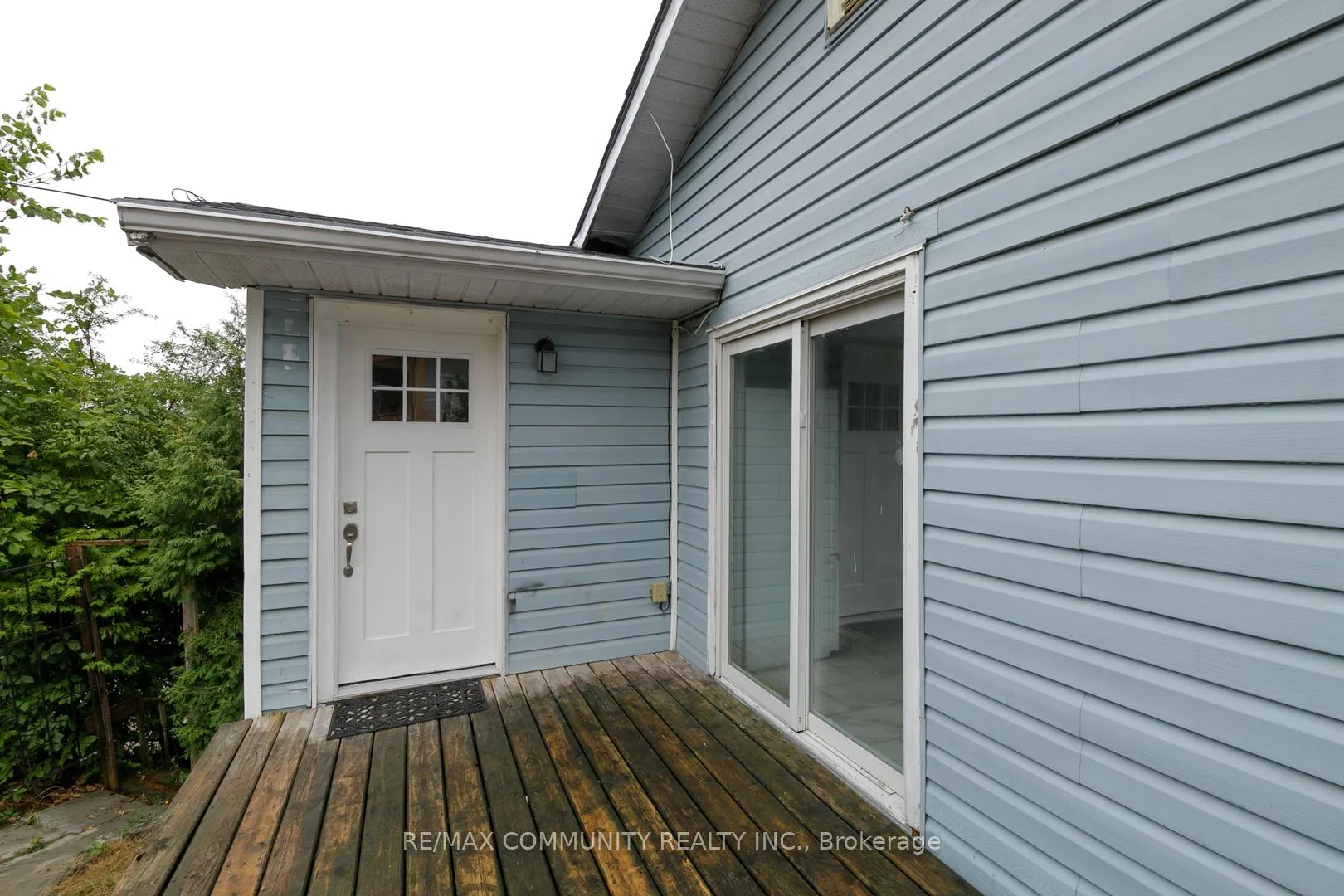 Photo 16 of 52 Hillside Street, Belleville, Belleville Ward — HOMEH