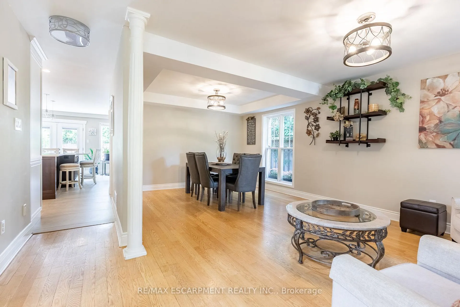 Photo 11 of 40 Premier Road, Hamilton, Waterdown — HOMEH