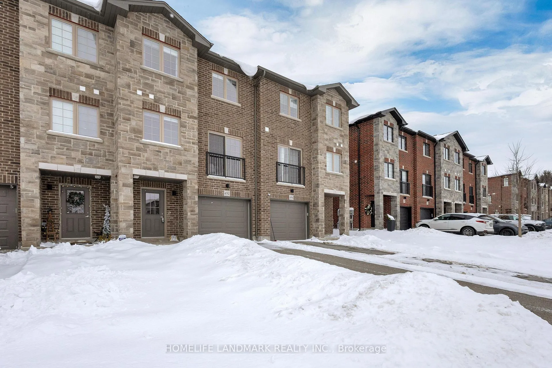Photo 3 of 492 Wismer Street, Waterloo — HOMEH
