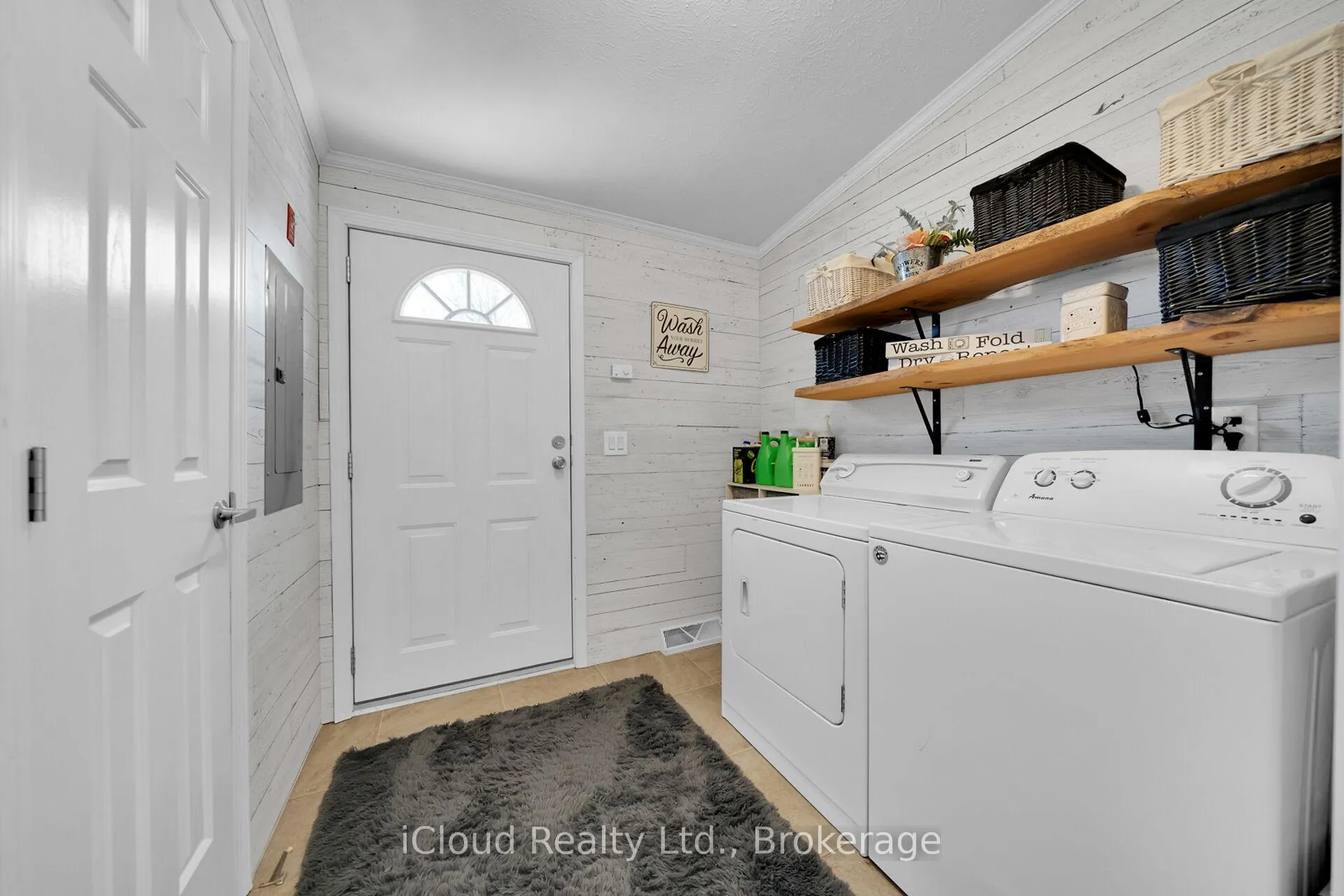 Photo 31 of 23 MacPherson Crescent, Hamilton, Rural Flamborough — HOMEH