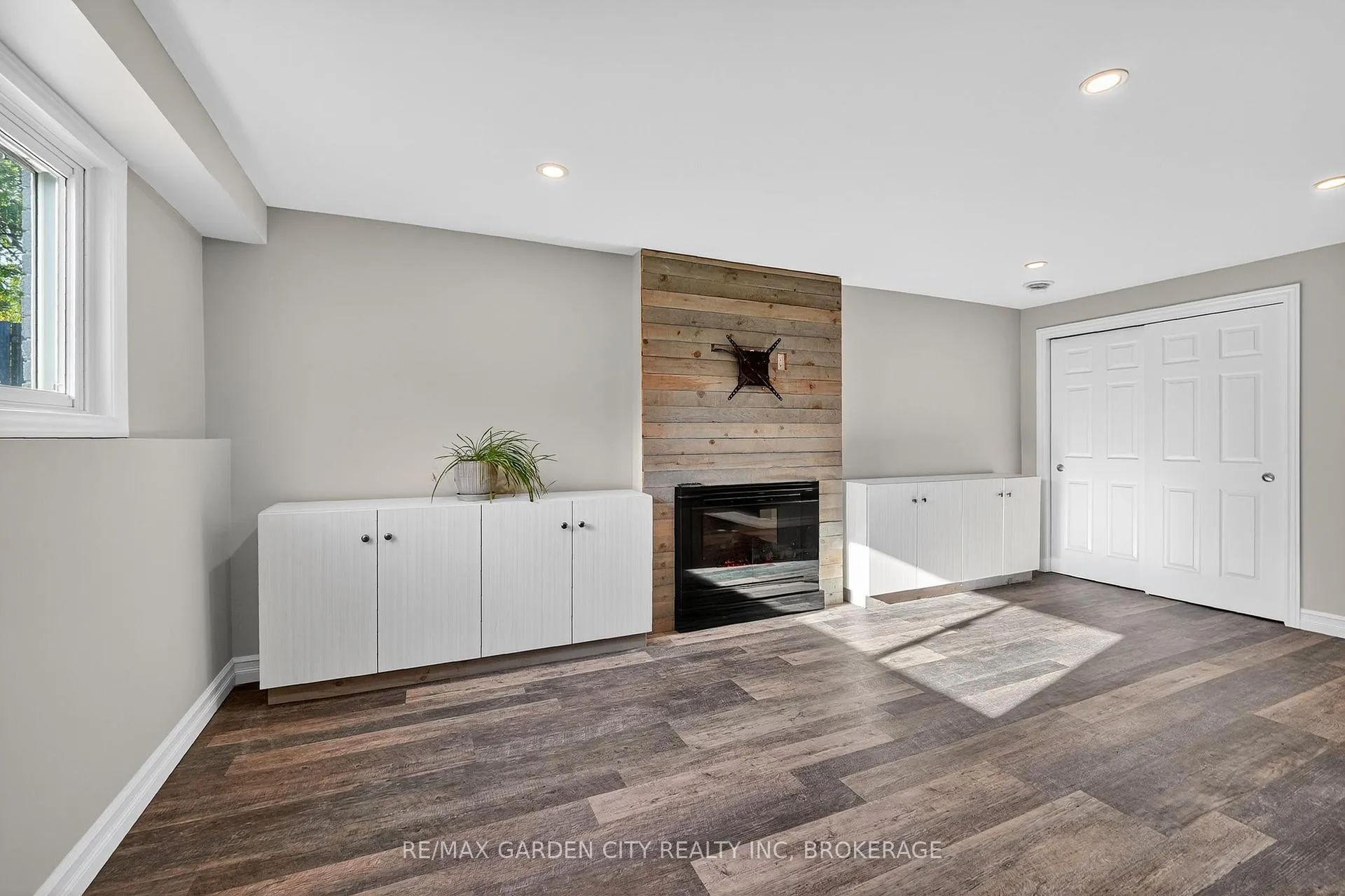 Photo 26 of 4 Jeanette Drive, St. Catharines, Vine/Linwell — HOMEH