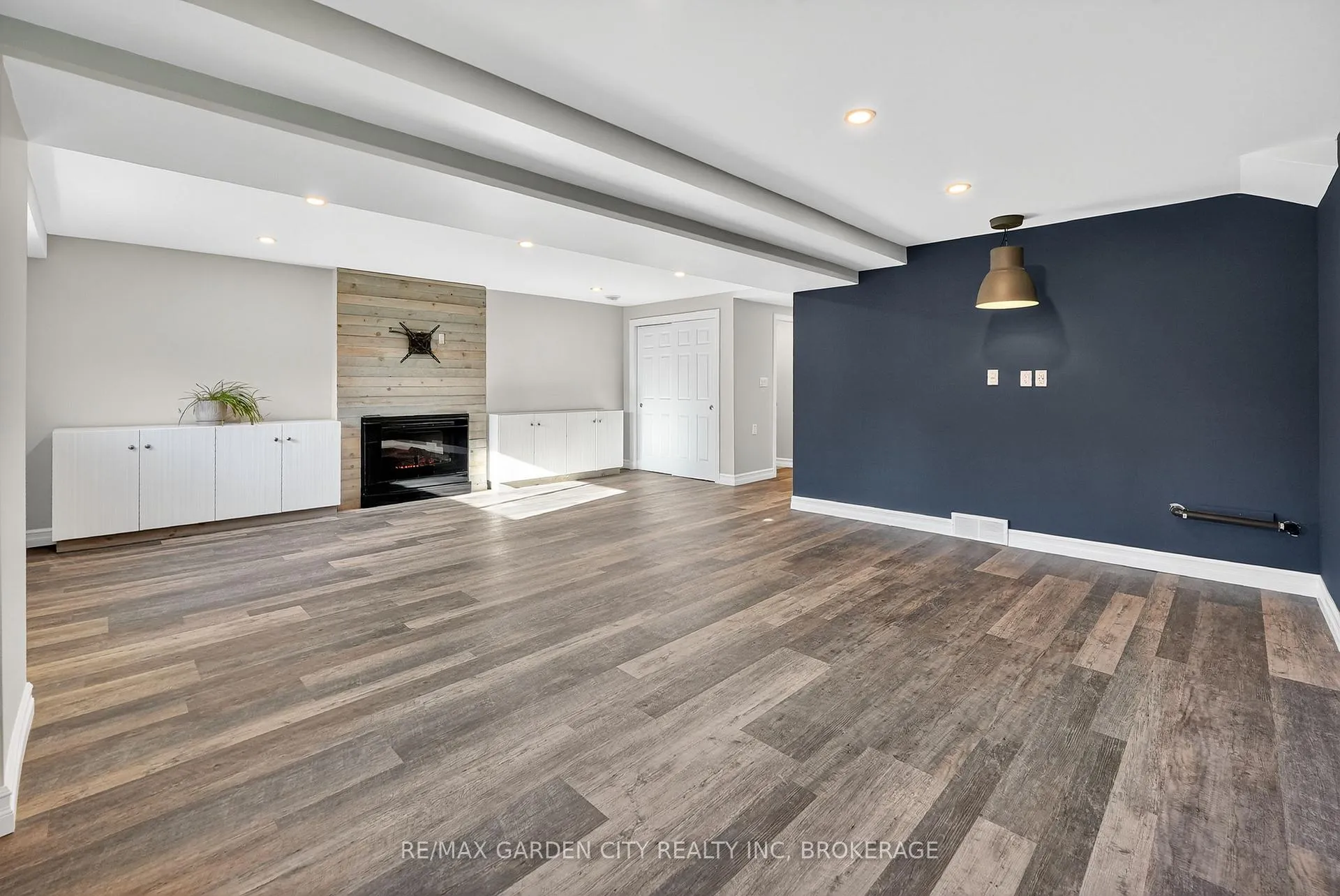 Photo 28 of 4 Jeanette Drive, St. Catharines, Vine/Linwell — HOMEH
