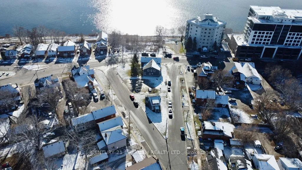 Photo 33 of 194 Dunlop Street E, Barrie, Lakeshore — HOMEH