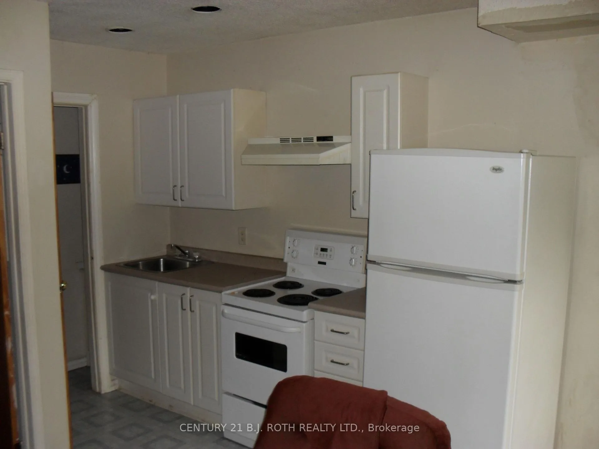 Photo 47 of 194 Dunlop Street E, Barrie, Lakeshore — HOMEH