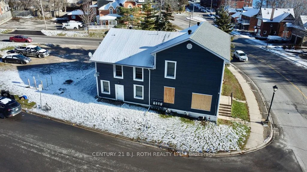 Photo 32 of 194 Dunlop Street E, Barrie, Lakeshore — HOMEH