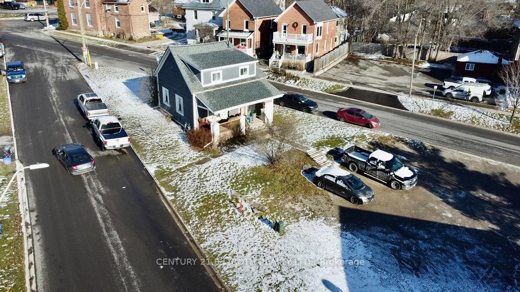 Photo 38 of 194 Dunlop Street E, Barrie, Lakeshore — HOMEH