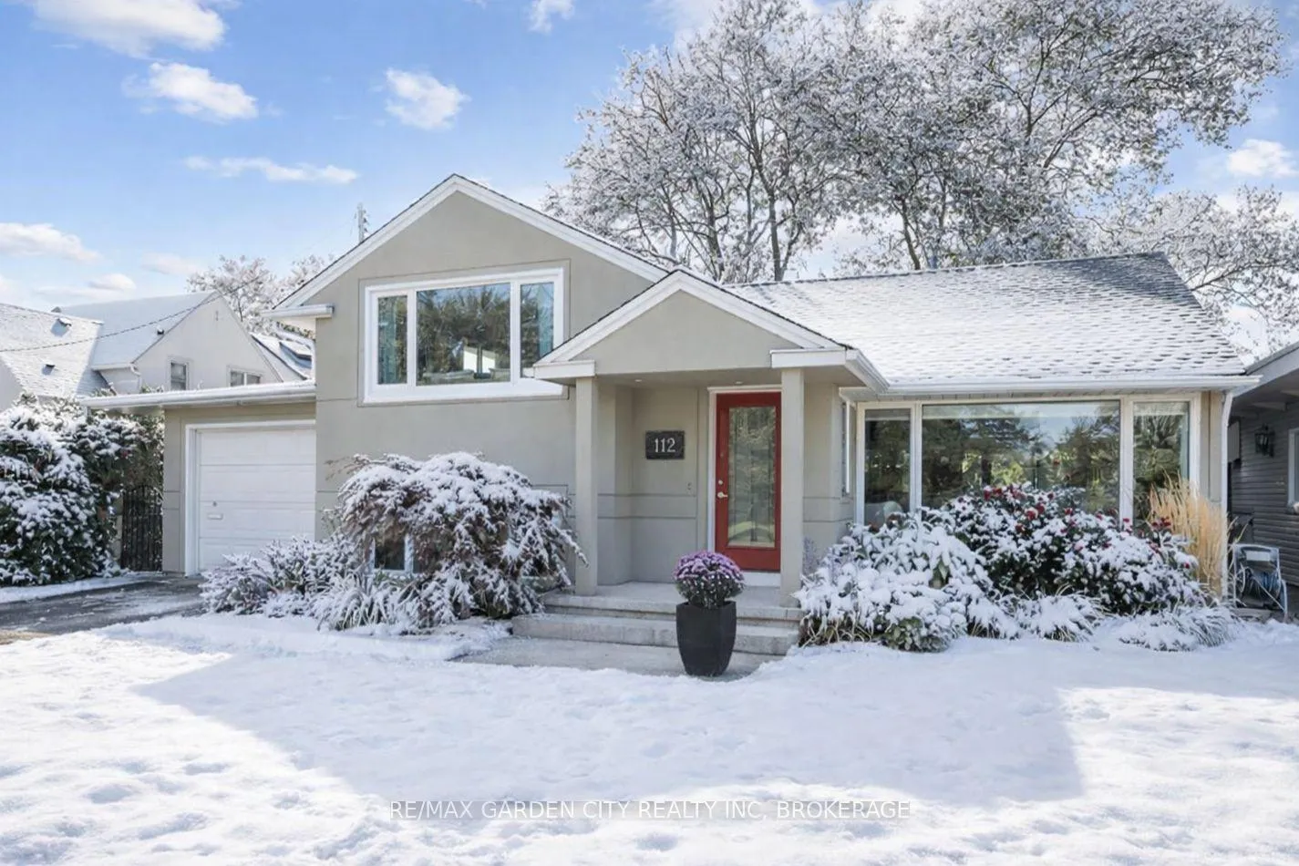 Photo 1 of 112 Riverdale Drive, St. Catharines, Old Glenridge — HOMEH