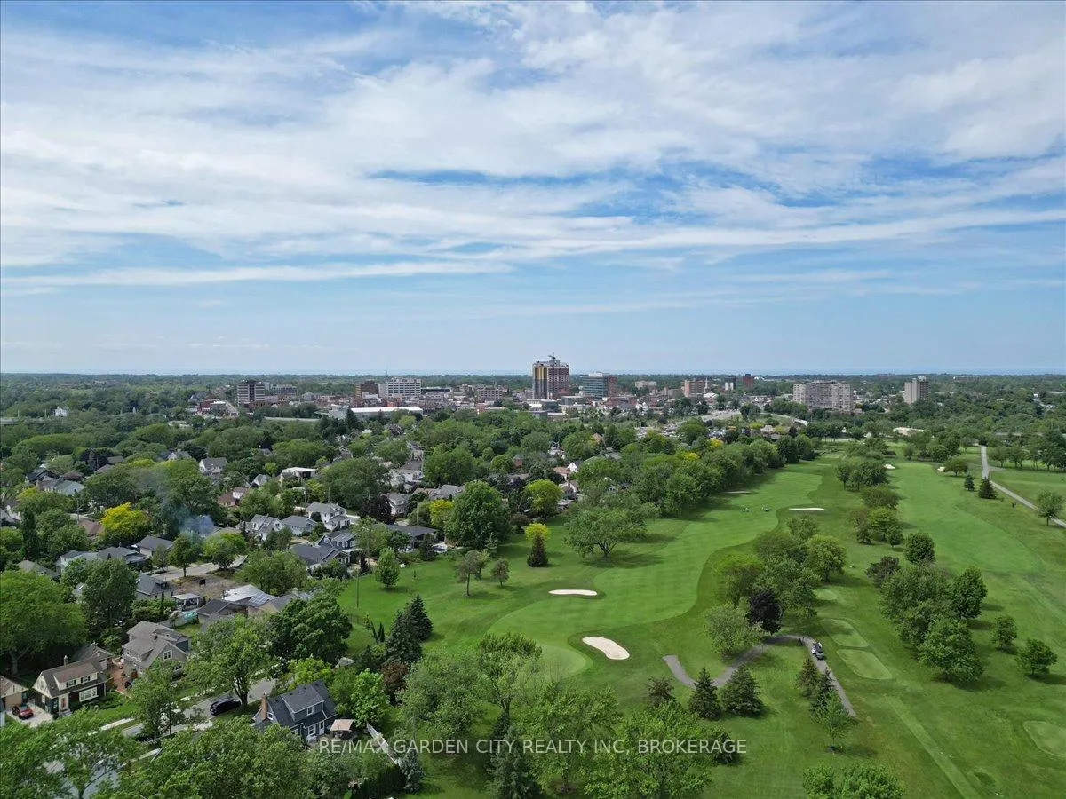 Photo 43 of 112 Riverdale Drive, St. Catharines, Old Glenridge — HOMEH