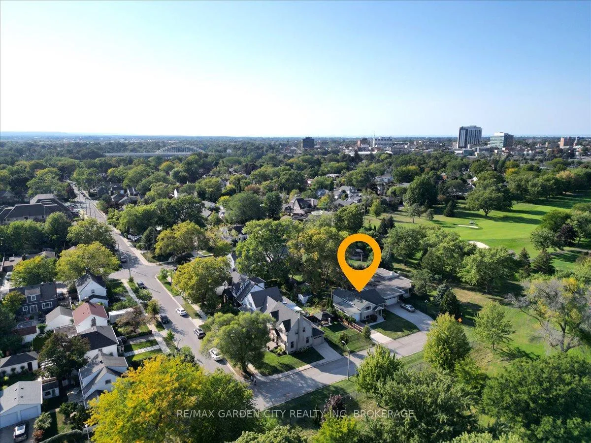 Photo 45 of 112 Riverdale Drive, St. Catharines, Old Glenridge — HOMEH