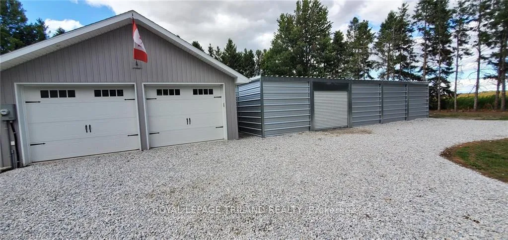 Photo 22 of 11051 Boundary Line, Chatham-Kent, Chatham — HOMEH