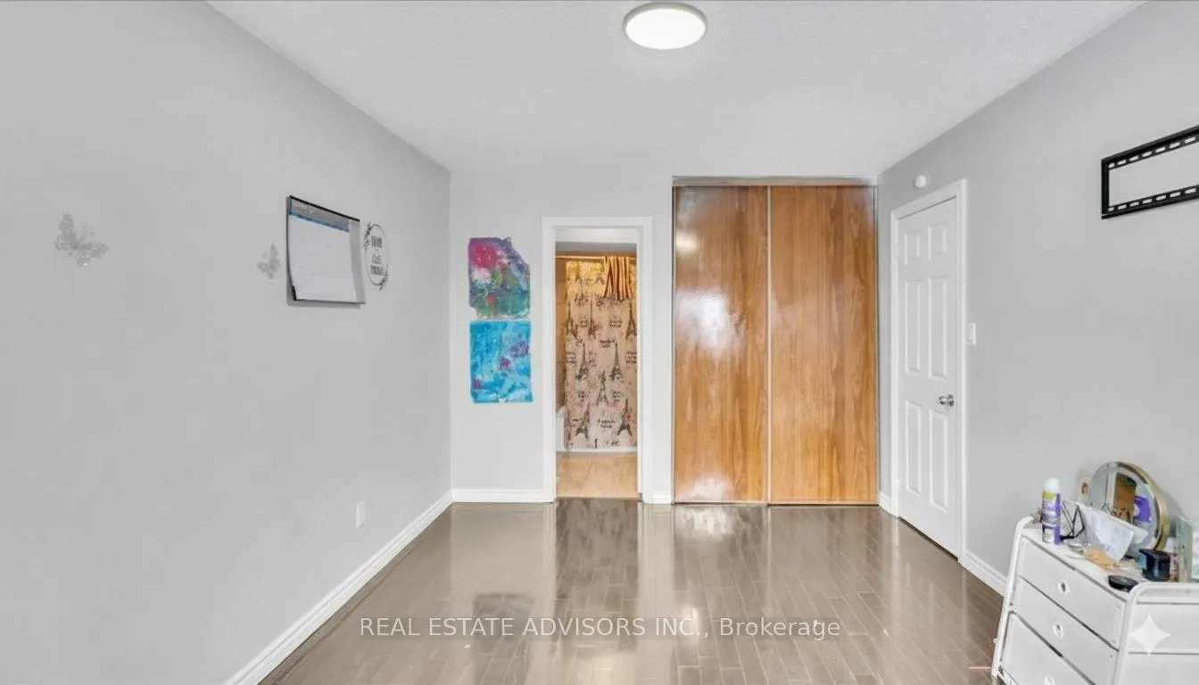 Photo 4 of 62 Histon Crescent, Brampton, Madoc — HOMEH