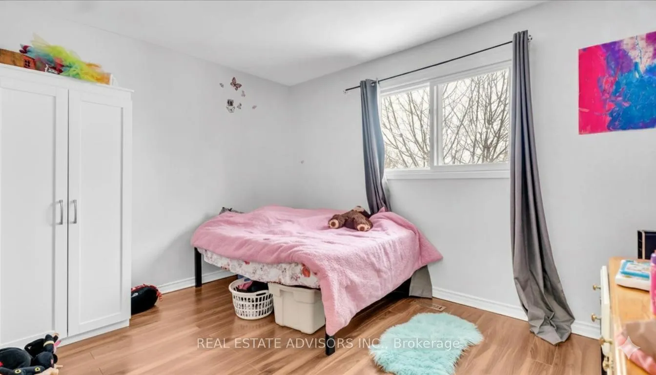 Photo 5 of 62 Histon Crescent, Brampton, Madoc — HOMEH