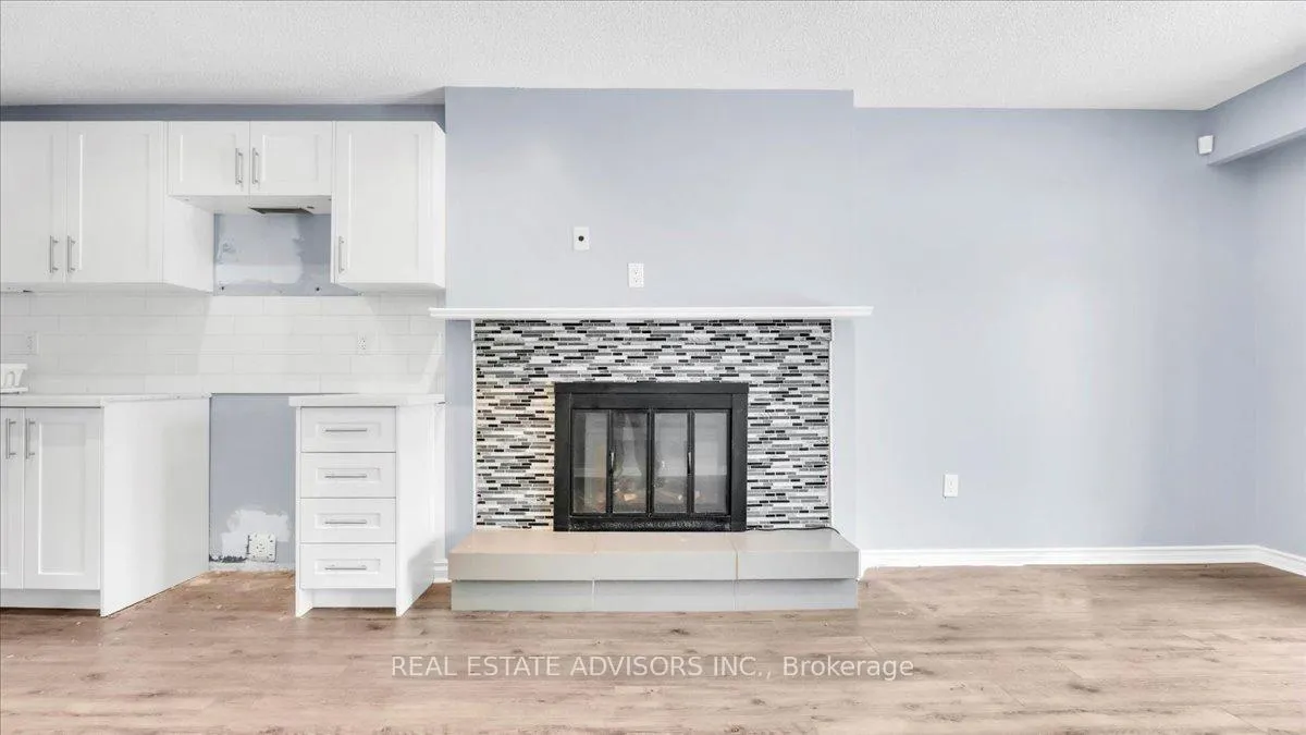Photo 8 of 62 Histon Crescent, Brampton, Madoc — HOMEH