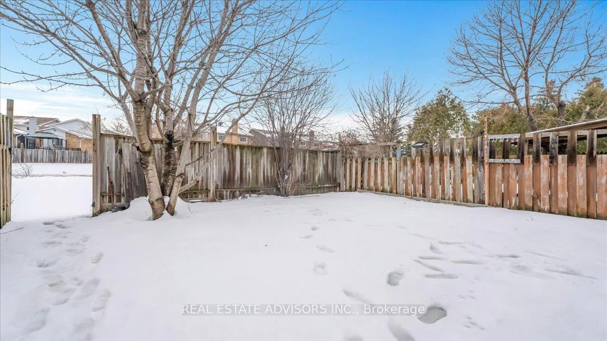 Photo 19 of 62 Histon Crescent, Brampton, Madoc — HOMEH
