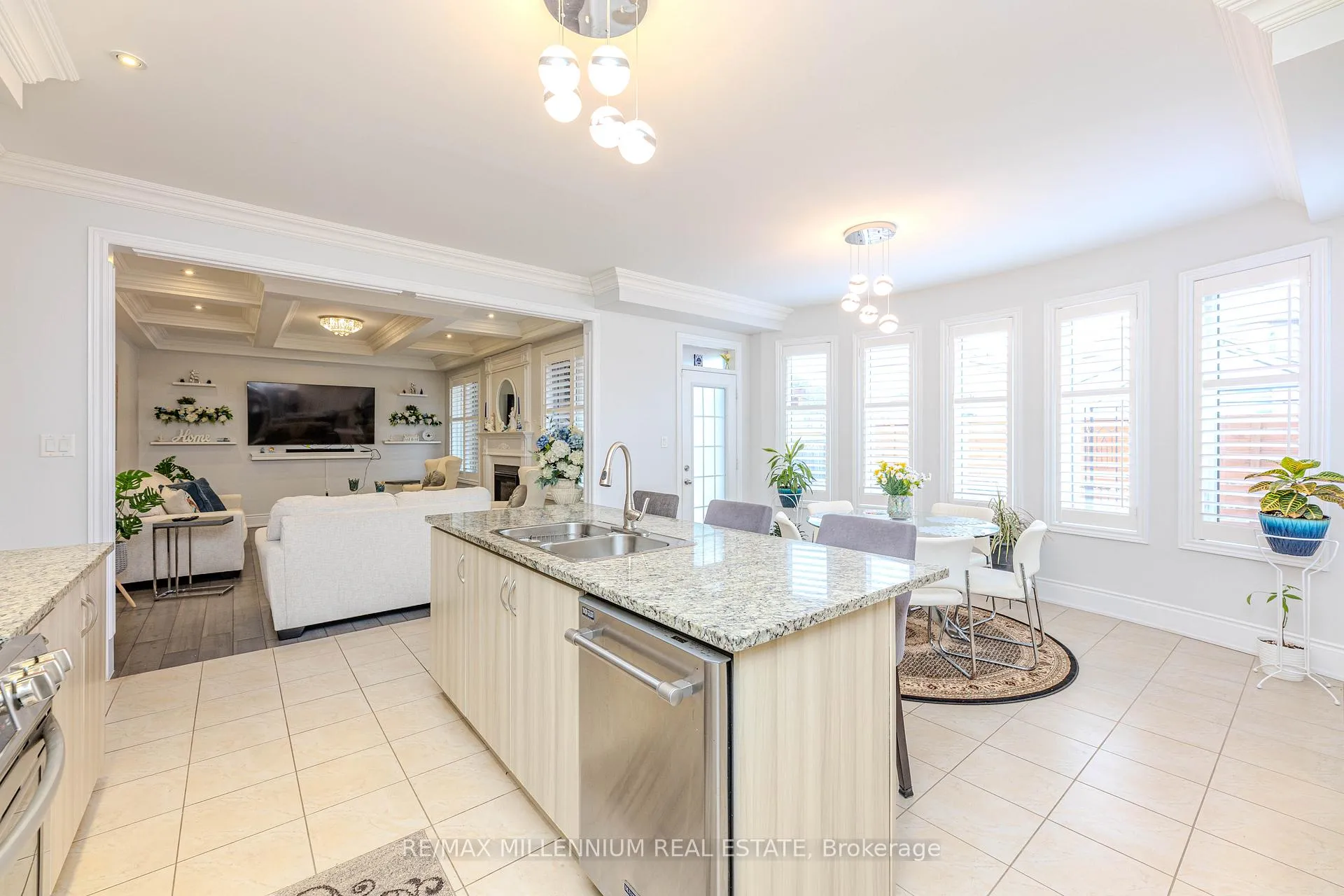 Photo 11 of 75 Copeland Crescent, Innisfil, Cookstown — HOMEH
