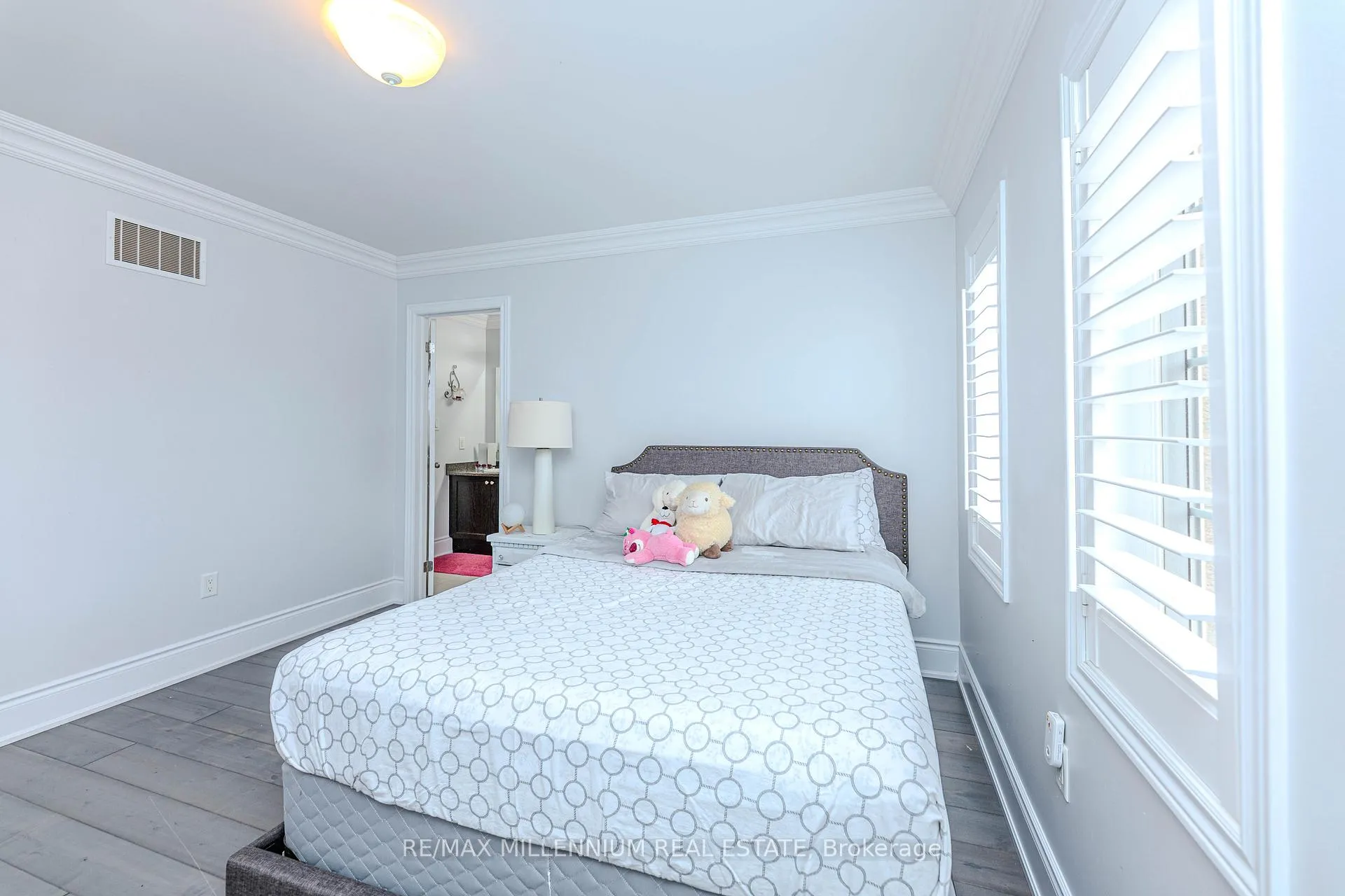 Photo 25 of 75 Copeland Crescent, Innisfil, Cookstown — HOMEH