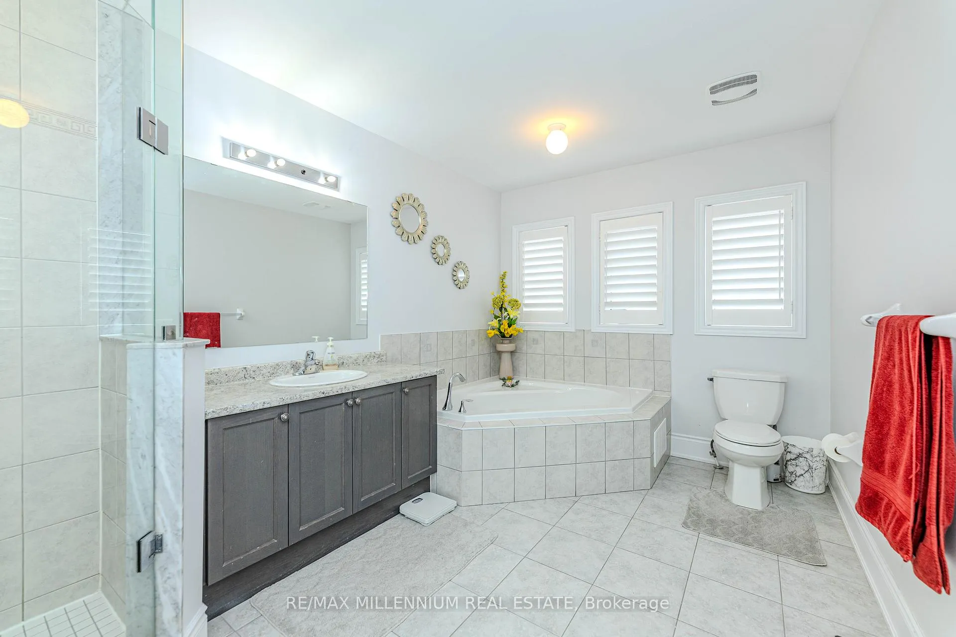 Photo 36 of 75 Copeland Crescent, Innisfil, Cookstown — HOMEH