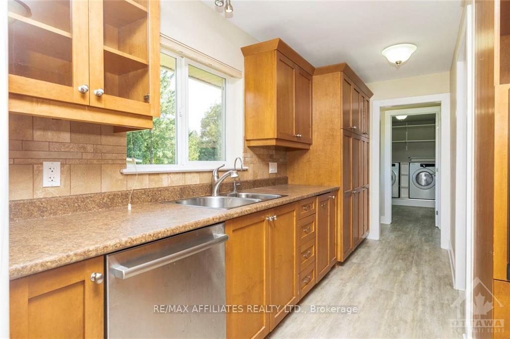Photo 8 of 3874 Carp Road, Ottawa, Carp — HOMEH