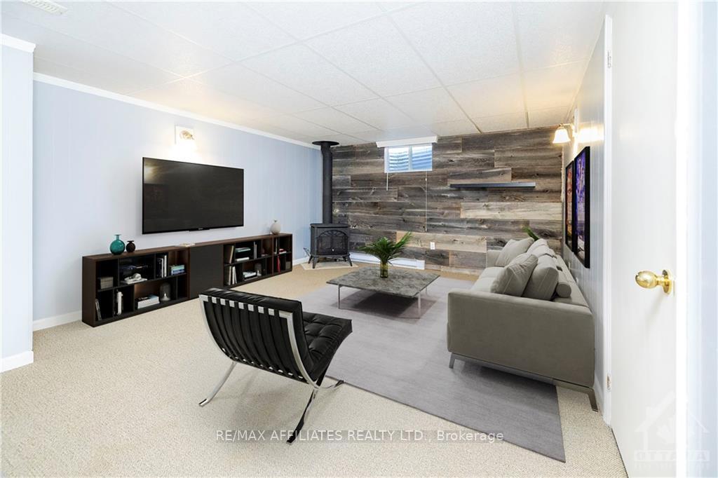 Photo 15 of 3874 Carp Road, Ottawa, Carp — HOMEH