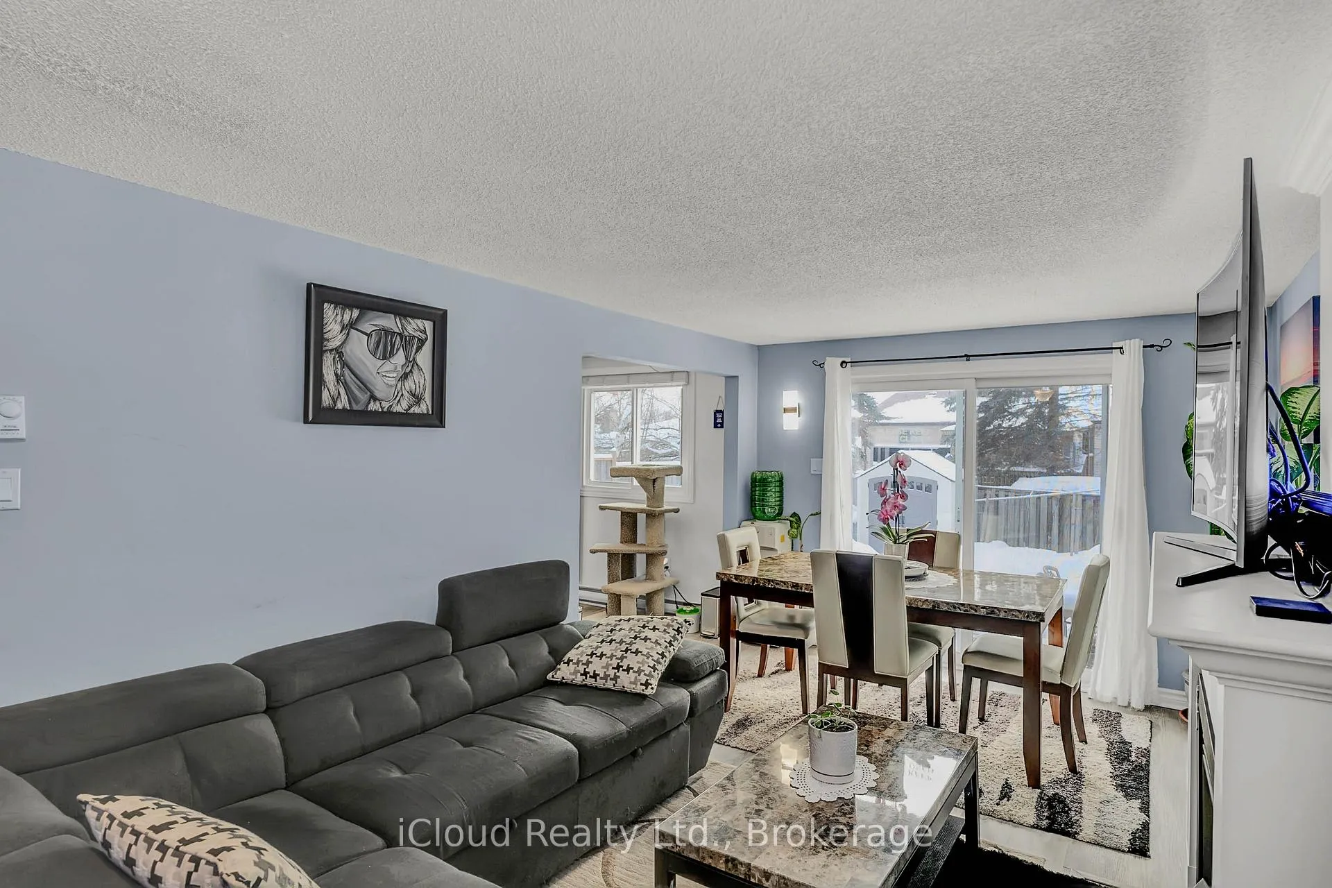 Photo 7 of 39 Corbett Drive, Barrie, Grove East — HOMEH