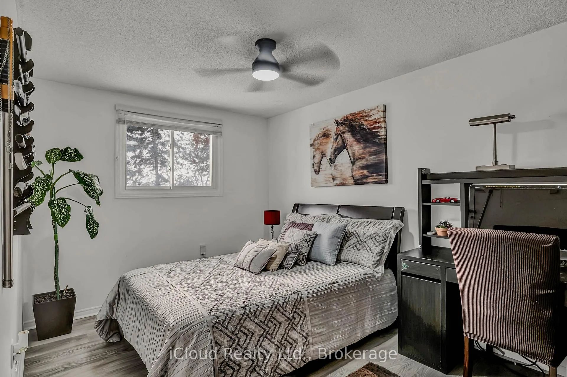 Photo 20 of 39 Corbett Drive, Barrie, Grove East — HOMEH