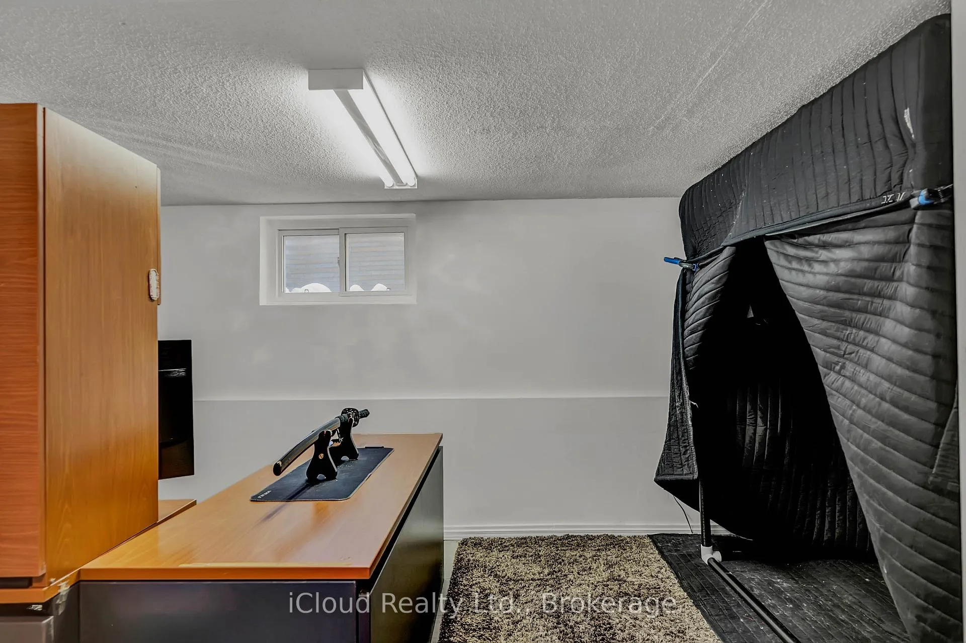 Photo 27 of 39 Corbett Drive, Barrie, Grove East — HOMEH