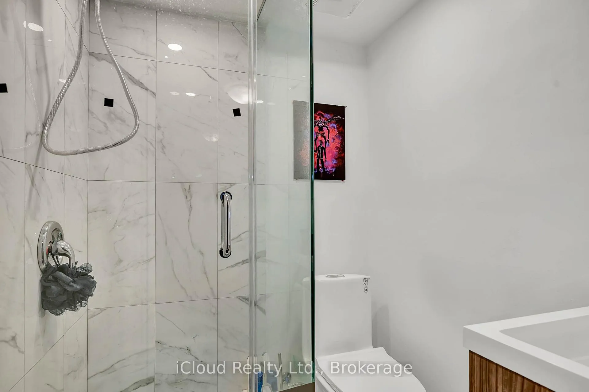 Photo 31 of 39 Corbett Drive, Barrie, Grove East — HOMEH