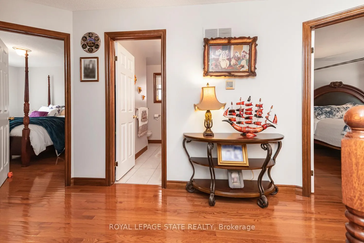 Photo 18 of 16 Chelsea Crescent, Hamilton, Stoney Creek — HOMEH