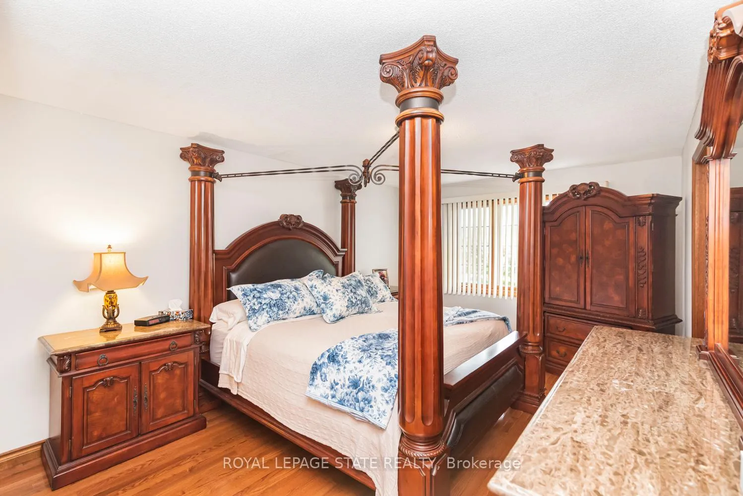 Photo 25 of 16 Chelsea Crescent, Hamilton, Stoney Creek — HOMEH
