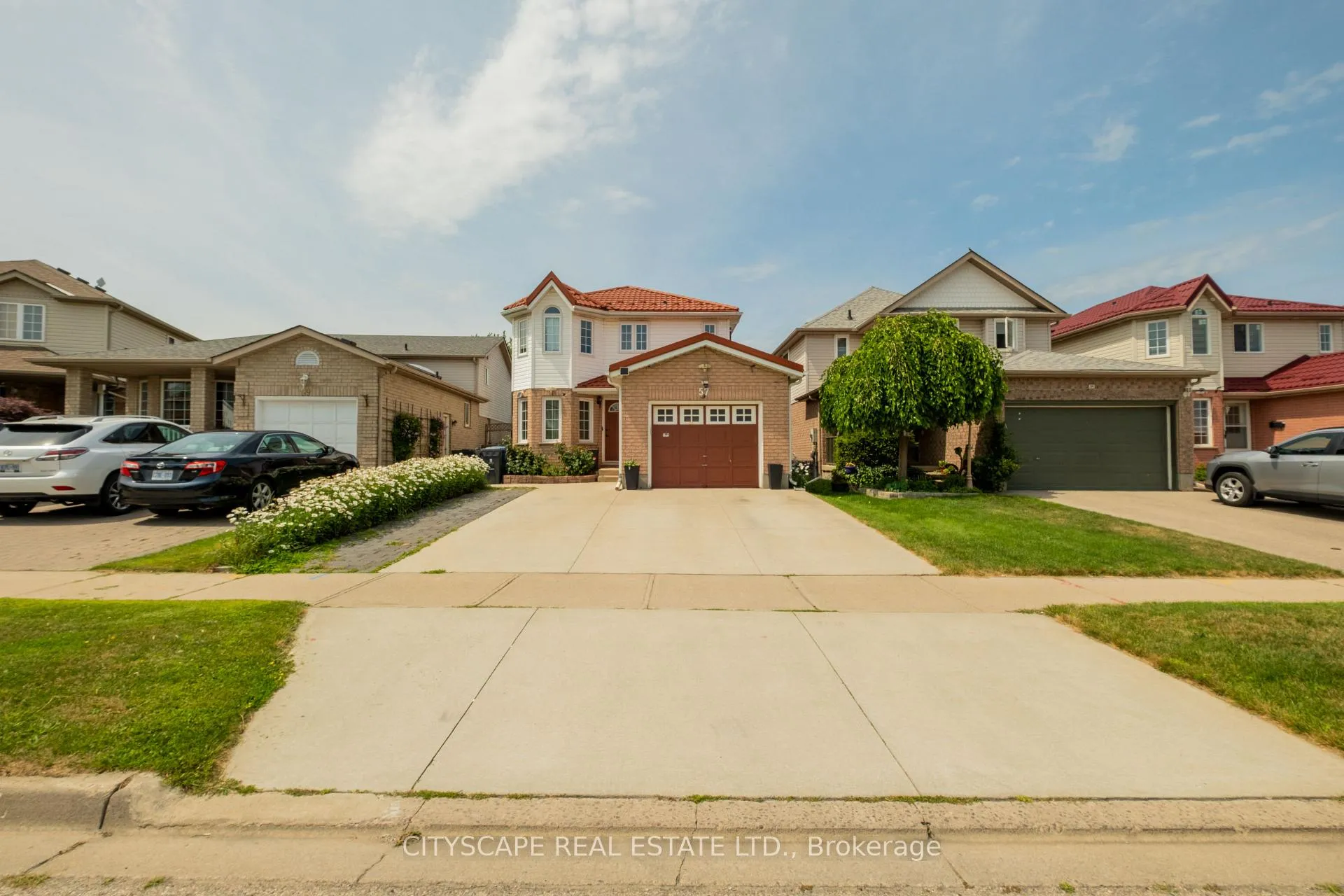 Photo 2 of 57 Ryde Road, Guelph, Willow West/Sugarbush/West Acres — HOMEH
