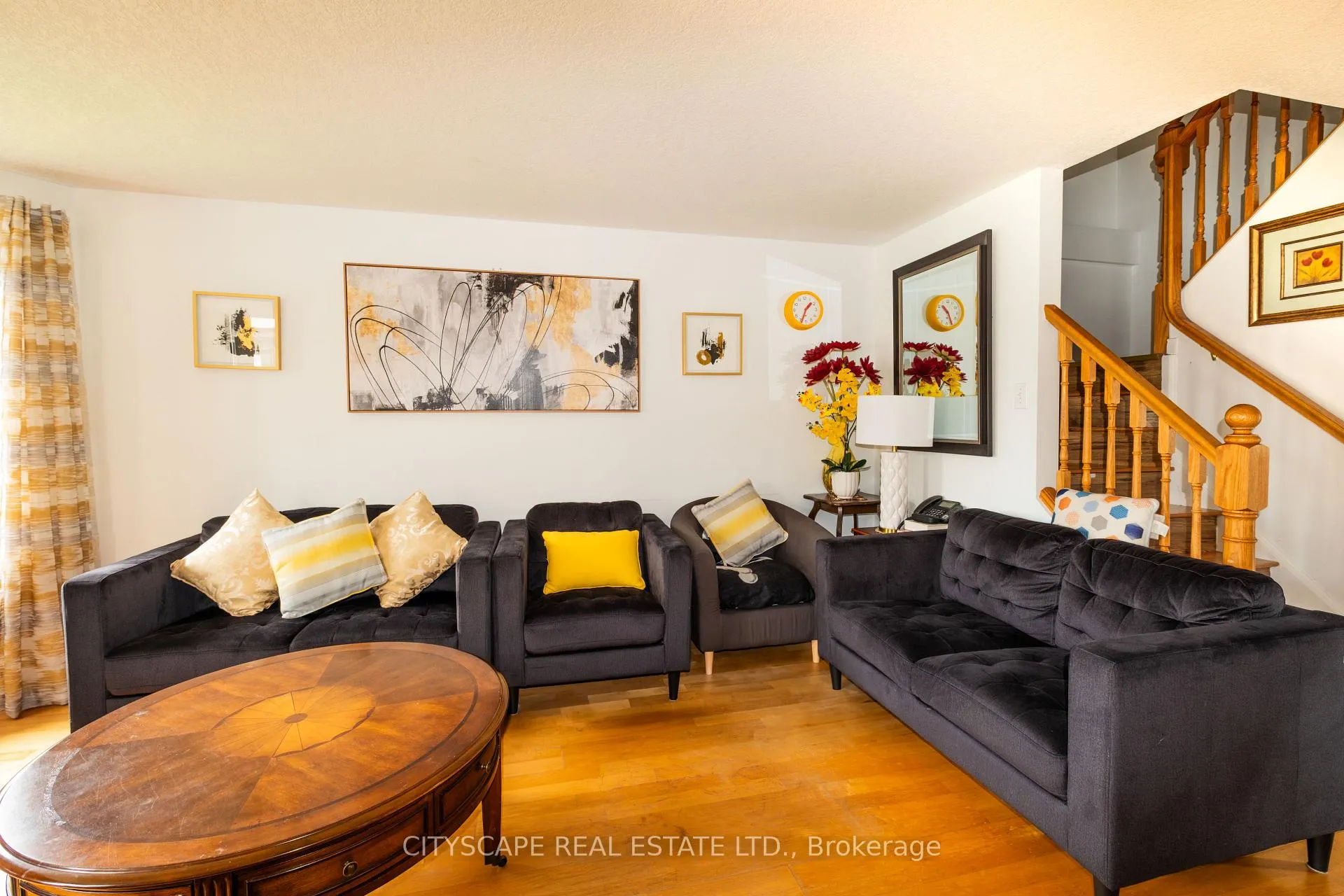 Photo 8 of 57 Ryde Road, Guelph, Willow West/Sugarbush/West Acres — HOMEH