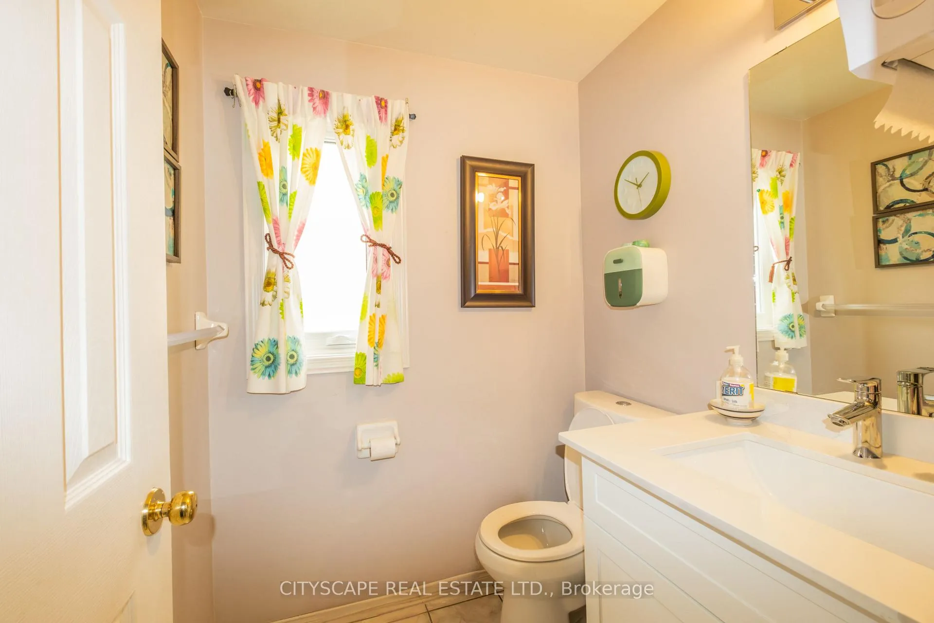 Photo 12 of 57 Ryde Road, Guelph, Willow West/Sugarbush/West Acres — HOMEH