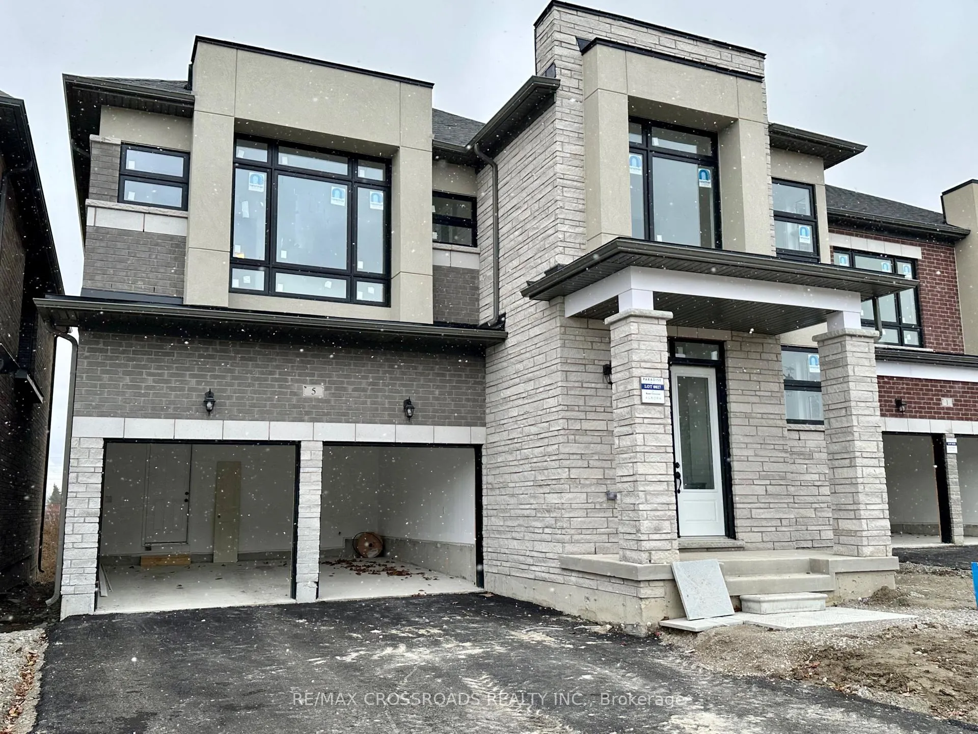 Photo 17 of 5 Kane Crescent, Aurora, Bayview Northeast — HOMEH