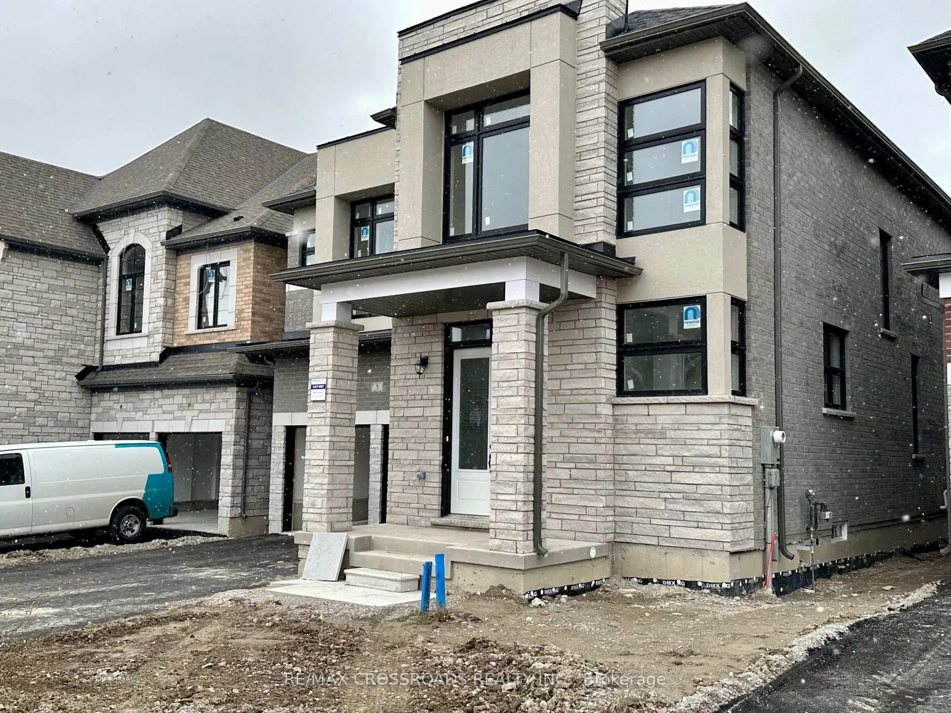 Photo 20 of 5 Kane Crescent, Aurora, Bayview Northeast — HOMEH