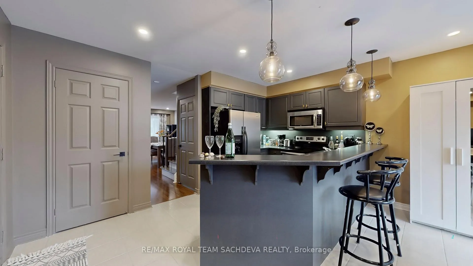 Photo 9 of 2080 Erin Gate Boulevard, Pickering, Amberlea — HOMEH