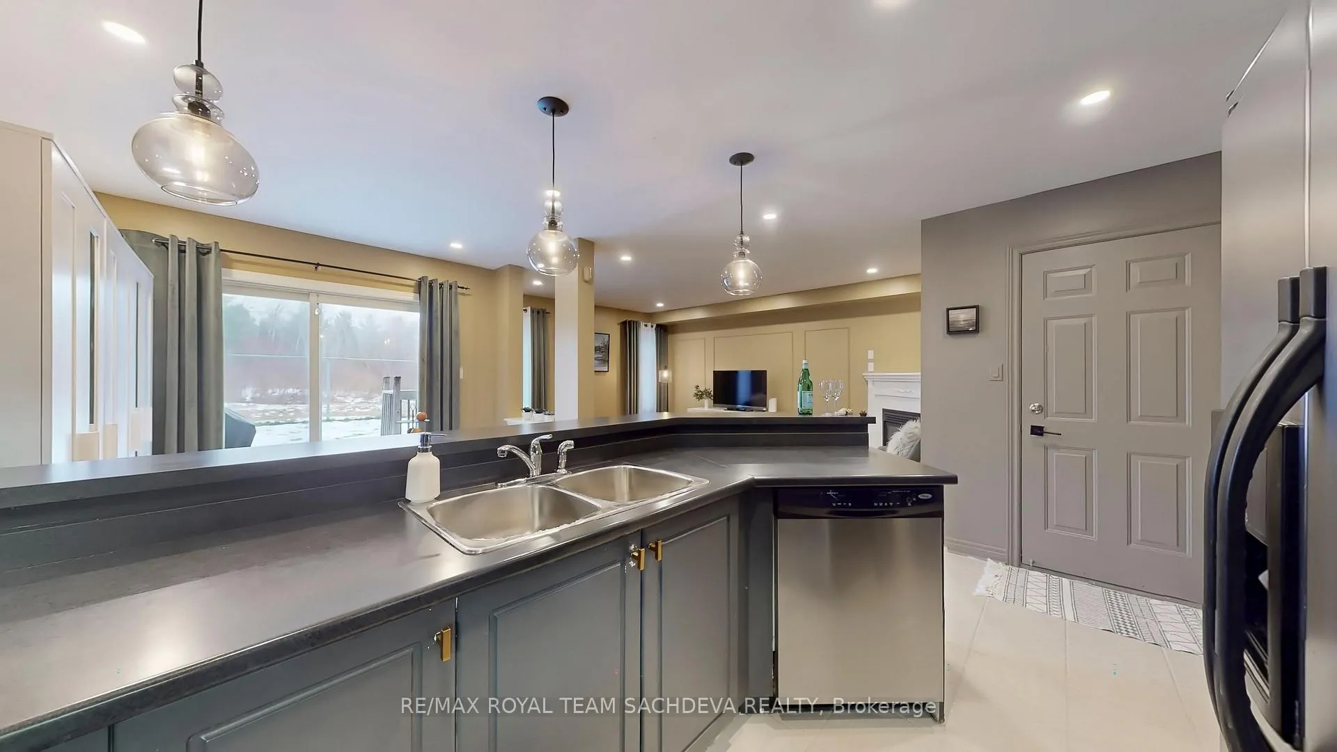 Photo 12 of 2080 Erin Gate Boulevard, Pickering, Amberlea — HOMEH