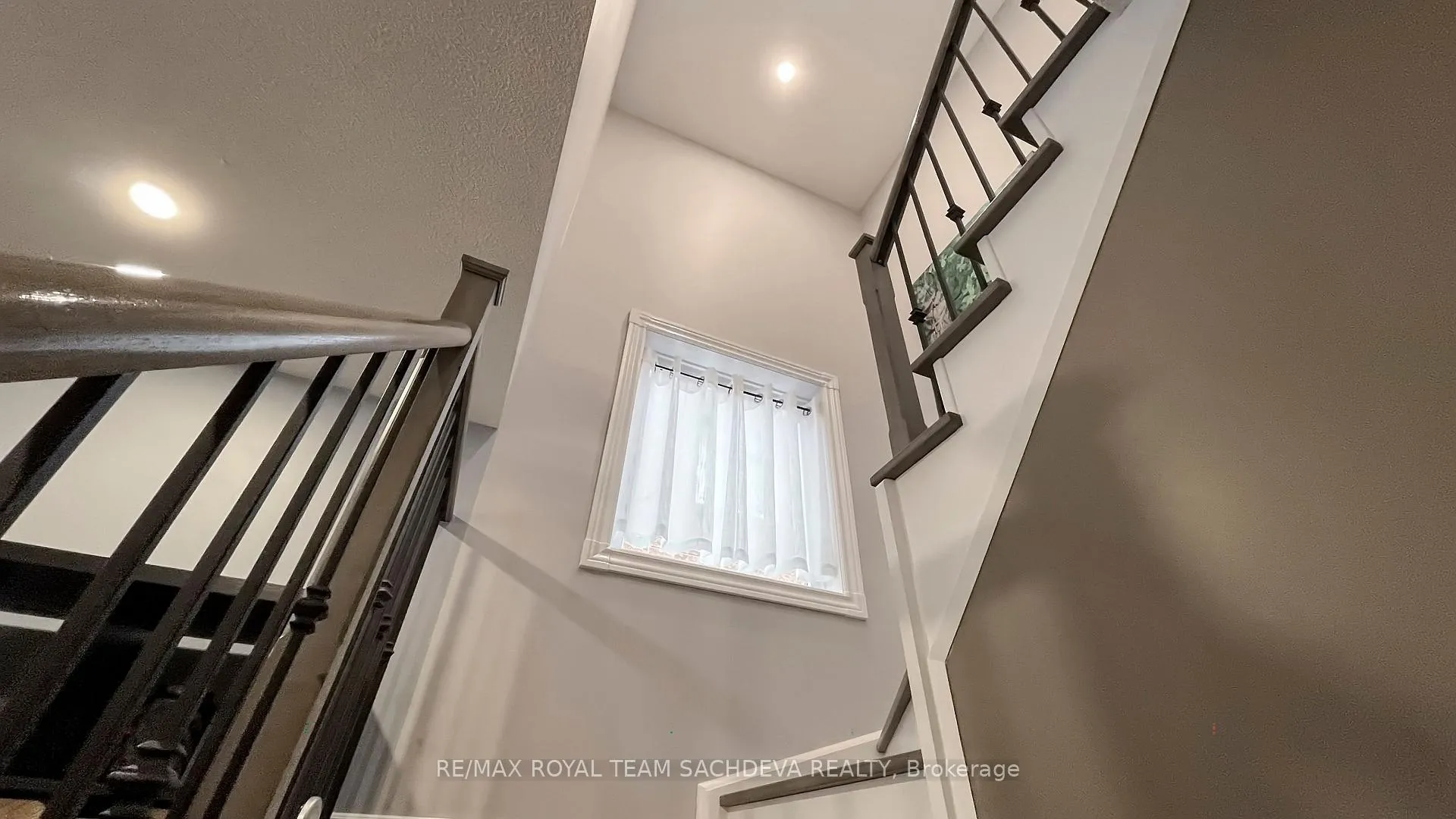 Photo 23 of 2080 Erin Gate Boulevard, Pickering, Amberlea — HOMEH