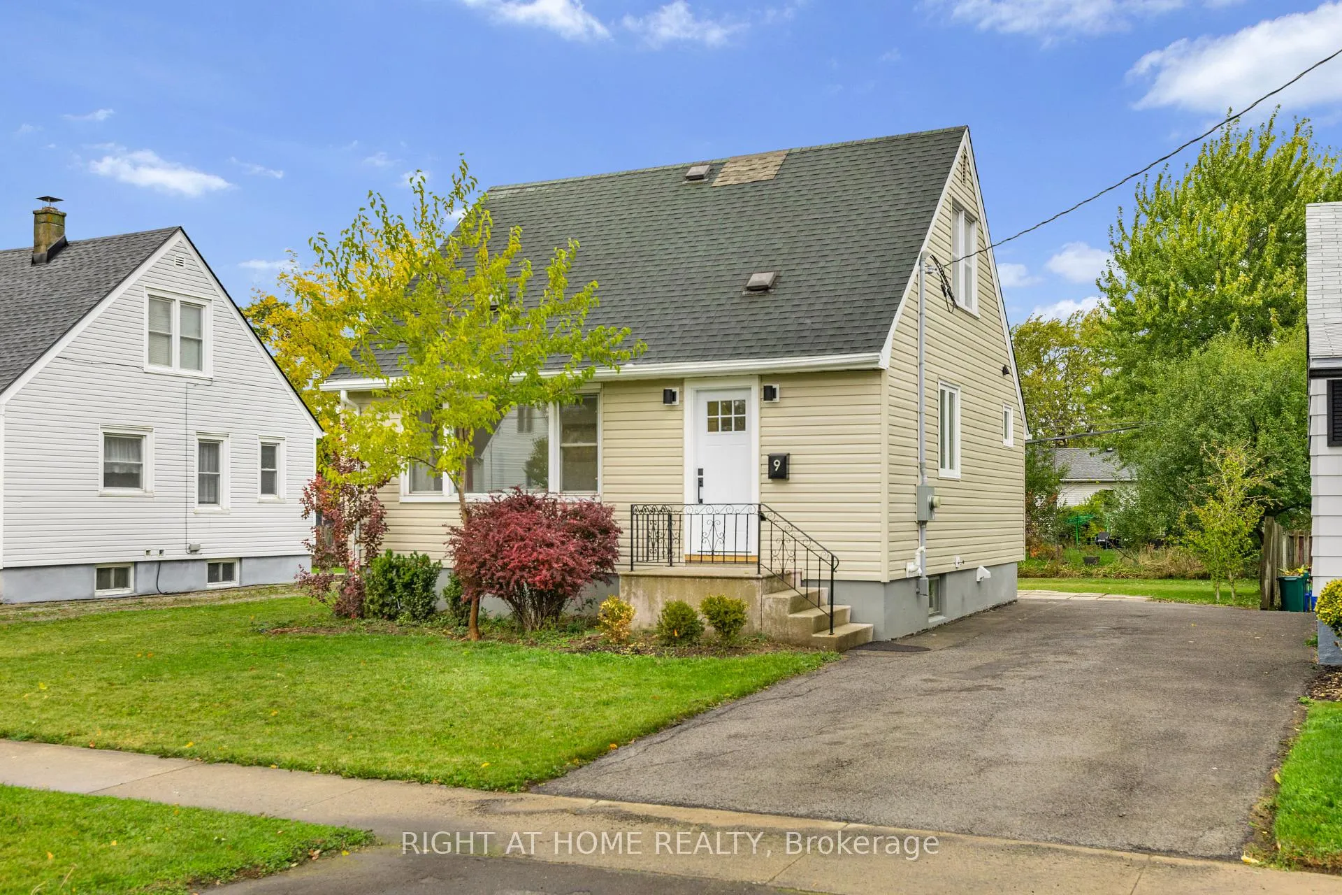 Front of 9 Admiral Road