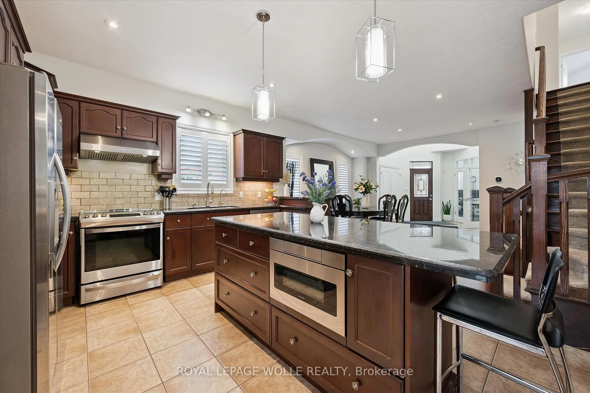 Photo 13 of 531 Wood Nettle Way, Waterloo — HOMEH