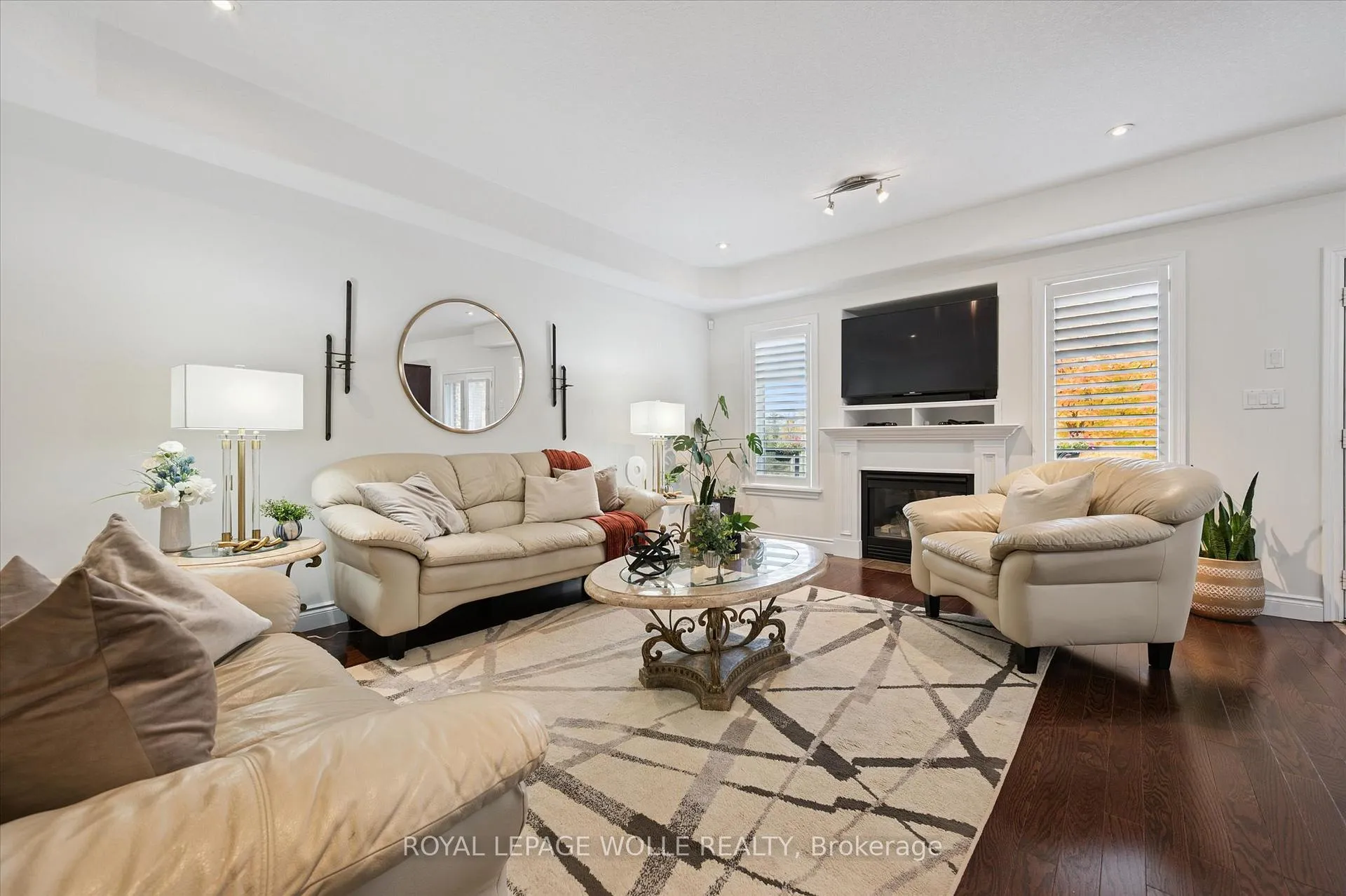 Photo 15 of 531 Wood Nettle Way, Waterloo — HOMEH